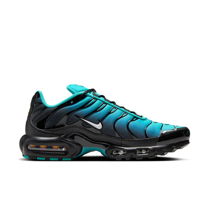 Nike Air Max Plus 'Light Retro Blue'