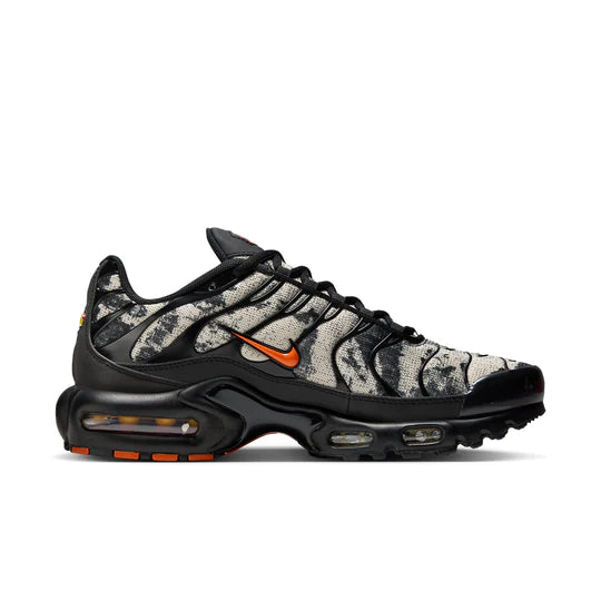 Nike Air Max Plus 'Black Orange Camo'