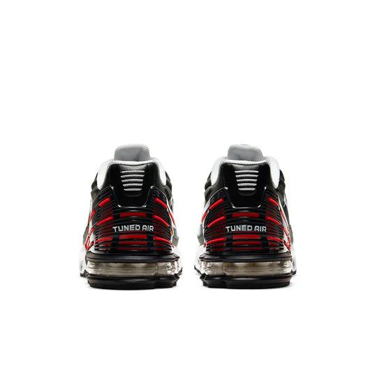 Nike Air Max Plus 3 'Black University Red'